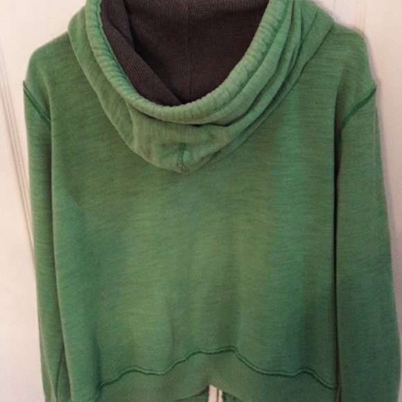 American Eagle Hoodie - Picture 7 of 7